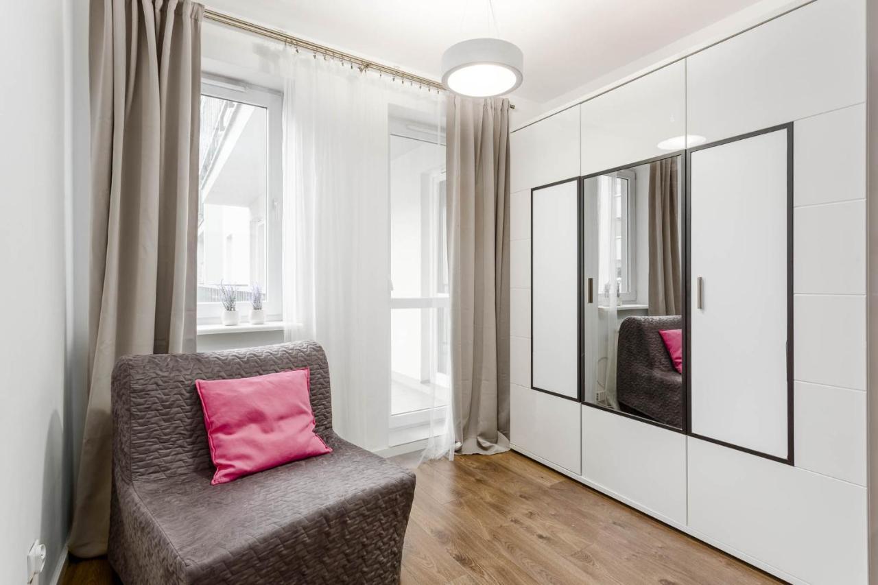 Chill Apartments Fieldorfa Warsaw Exterior photo